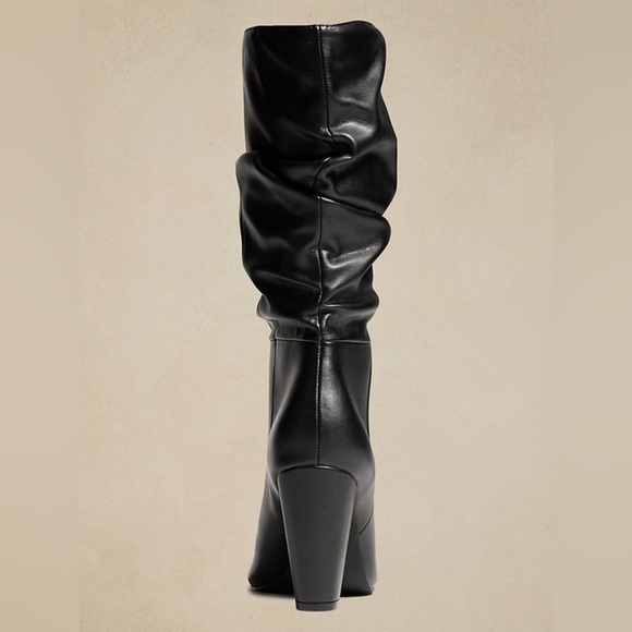 NWT! BANANA REPUBLIC | Black Vegan Leather Slouchy Boots 🪵 - Picture 2 of 4